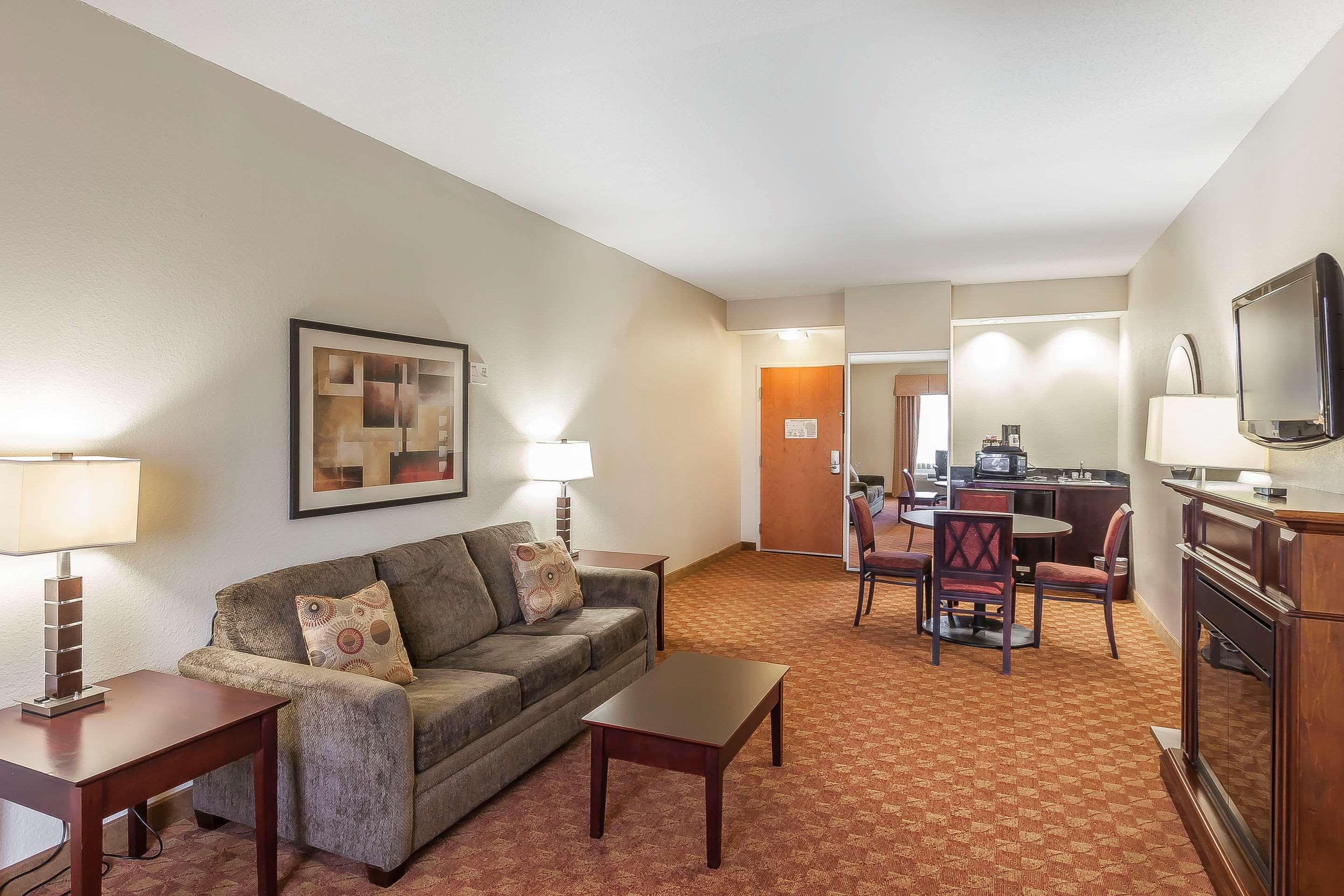 Comfort Suites Suffolk - Chesapeake Exterior foto